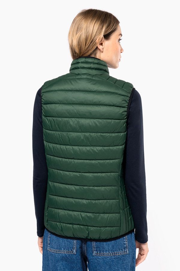 Doudoune sans manche femme à broder. Vue de dos. Couleur vert - Marque Kariban