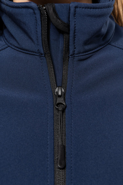 Détail vue rapprochée sur col et zip veste softshell femme. Couleur navy